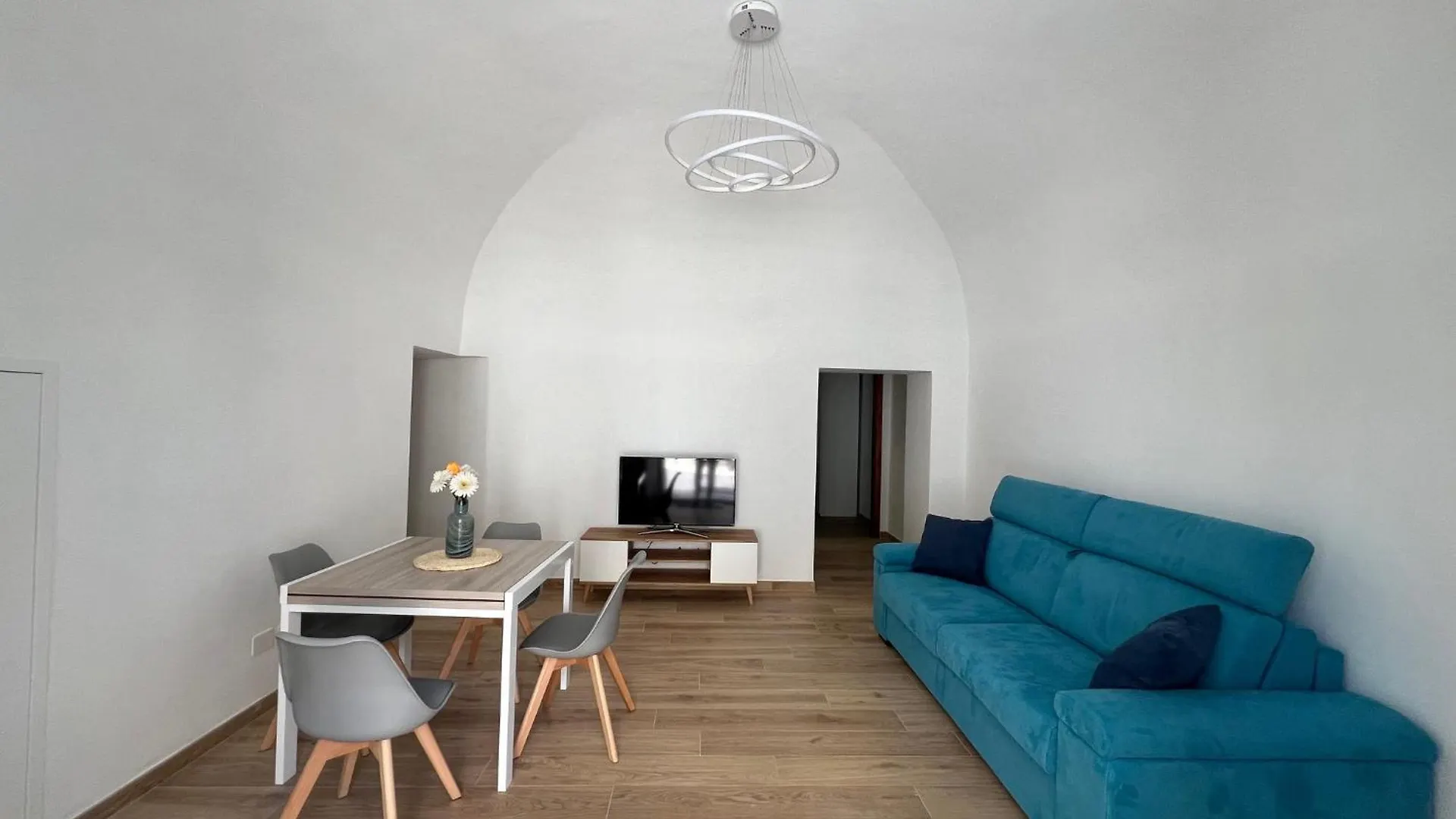 Marina Home Bari